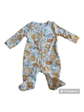 Lamaze Organic Cotton Floral Long-Sleeved Onesie - Perfect for Newborns